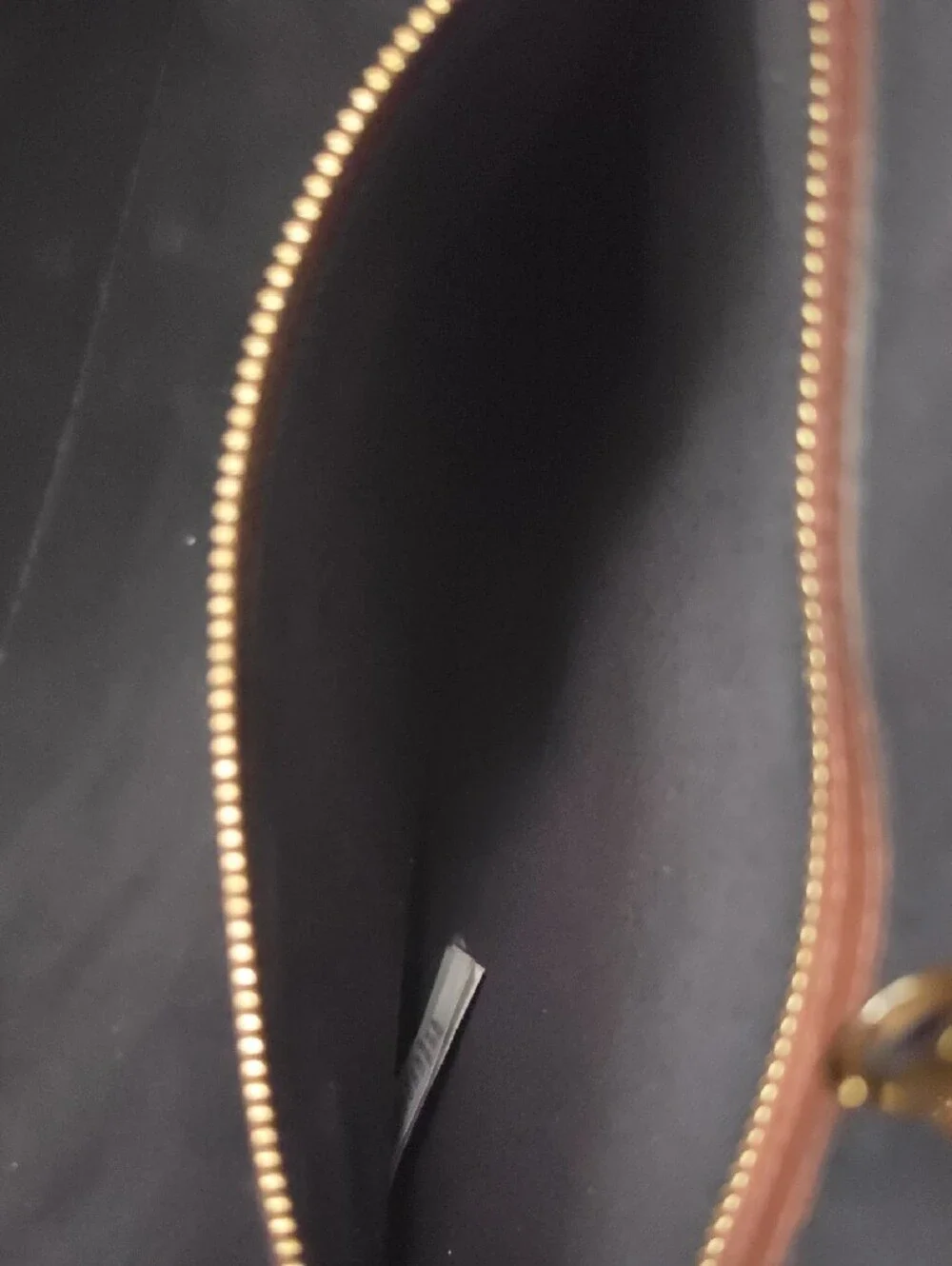 Burberry this medium